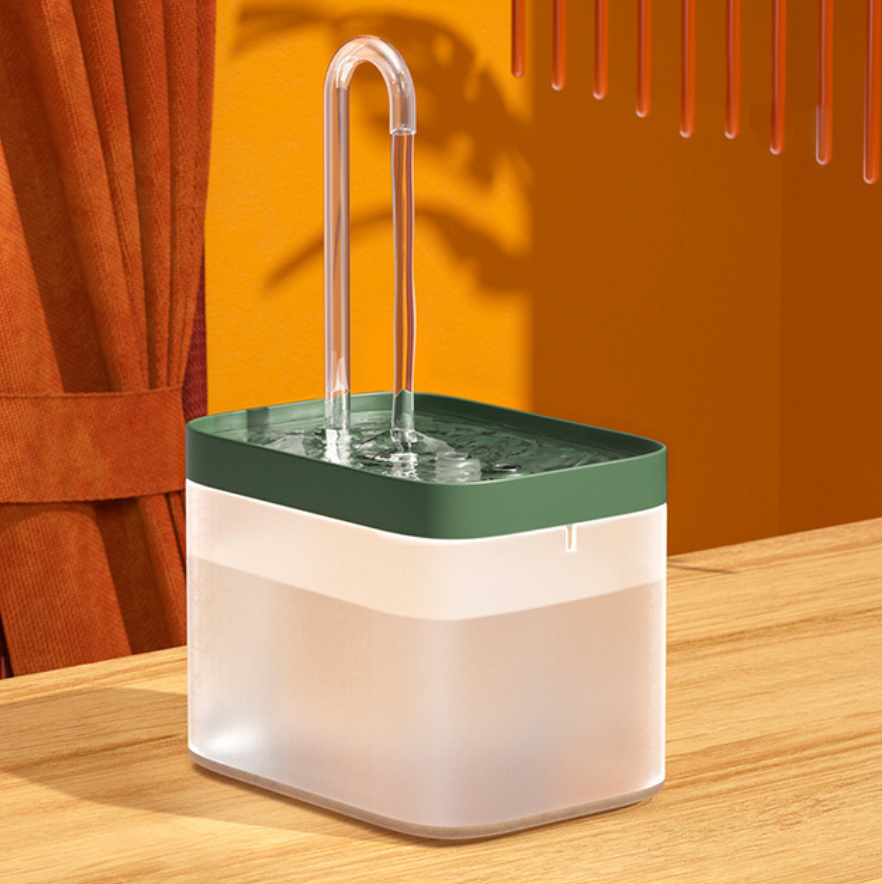 Automatic Cat Water Fountain by luvipets